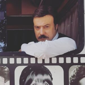 Ömer Gecü Instagram - Yakında... @emanetkanal7
@algiguzelsanatlar @tiyatroalgi
#dizi #aktör #sinema #tiyatro