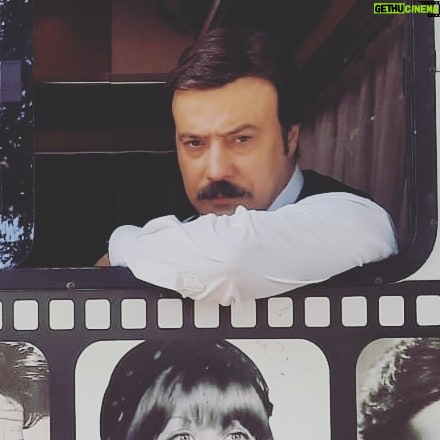 Ömer Gecü - 1.4K Likes - Yakında... @emanetkanal7
@algiguzelsanatlar @tiyatroalgi
#dizi #aktör #sinema #tiyatro