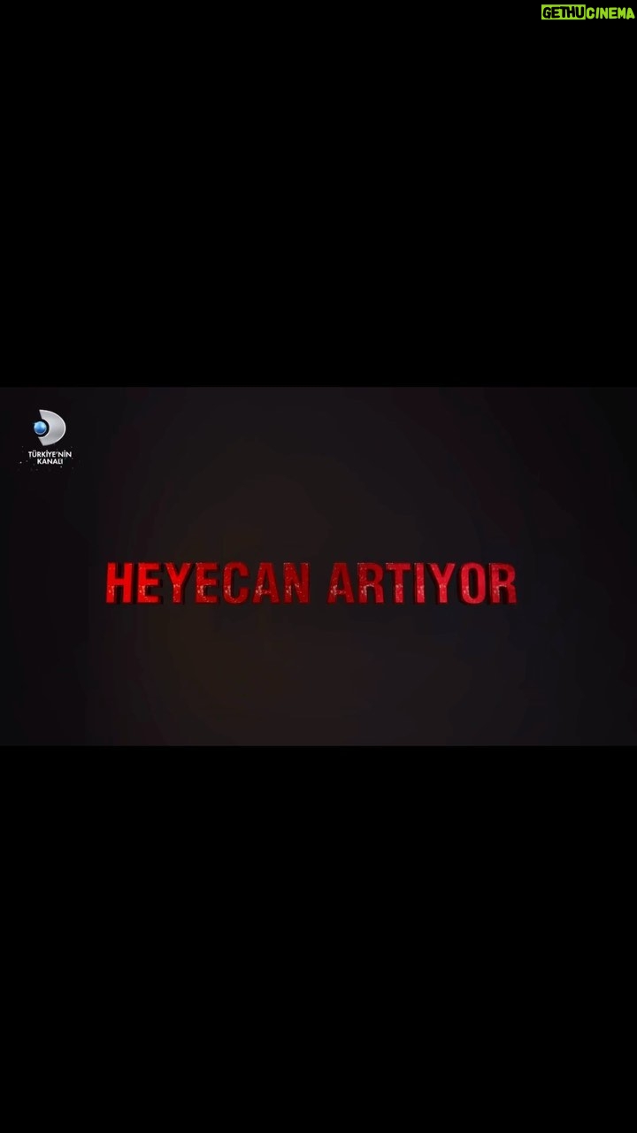 Özgür Ozan Instagram - @kanald @dmedia @arkasokaklarofficial Bu bir ilk hafta da iki bölüm birden Bu haftaya özel pazartesi YENİ bölüm…🚨✨🇹🇷KAÇIRMAK YOK…