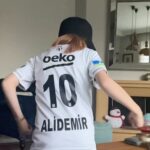 Özgür Ozan Instagram - #bjk 🦅🦅✨🦅🦅🧿❤️ @alidemir.ozan Yavru kartal @besiktas