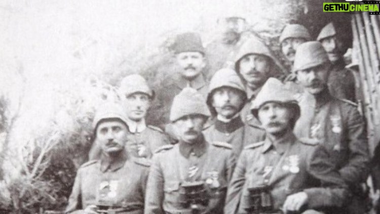 Özkan Uğur Instagram - Çanakkale Zaferi’nin 106.yılı kutlu olsun Mustafa Kemal Atatürk ve şehitlerimizi rahmetle, saygıyla minnetle anıyoruz