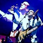 Özkan Uğur Instagram - Sosyal medyada yalan bir haber dolaşıyor. Allah’a şükürler olsun yaşıyorum, iyiyim. Herkese iyi bayramlar. Sevgiler,