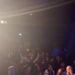 Özz Nûjen Instagram – Tack älskade publik i #Mölndal för igår 🙏🏽❤️😅😘 så kul vi hade! #standup på @stalletcomedy och tack fina roliga kollegor och all personal på plats 🙌🏽❤️ @lindasmedbergkomiker @min_blick @hannakmolstad @sunnyvkcomedy