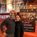Özz Nûjen Instagram – Jag och storasyster @debbienujen på VIP-premiär av en ny film som jag är med i 🙏🏽🎬🍿❤️ är så stolt över resultatet och tack @angelika.roberts och @artby_filippa för att jag fick vara med i er fantastiskt fina film 😘🙏🏽❤️🙌🏽