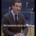 Özz Nûjen Instagram – Min bestämda känsla är denna, att samregerar man med nazister i #SD som säger ”juden är roten till allting ont” och själv skakar hand med #Hamas kramare som #Erdogan och t.o.m. förändrar lagar i vårt #Sverige för att blidka en #islamist så ska man som #statsminister hålla truten. 

#svpol #säkpol #blåbrun #regering