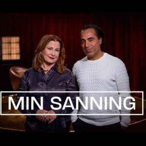 Özz Nûjen Instagram - Jag vill bara framföra mitt djupaste TACK till alla dem som har tittat på, hört av sig, delat och skrivit snälla och fina saker om intervjun i - Min Sanning - på @svt igår. 🙏🏽❤️ Tack för att ni finns och hoppas att vi ses på teater och standup-scenerna framöver.