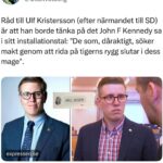 Özz Nûjen Instagram – Vi kommer tygla dem sa de… 
#SD nu 24%
#Moderaterna #KD och #Liberalerna nu 21%
Men som den gode Olle Wästberg sa till Ulf Kristersson 15 sep 2020… 
– Råd till Ulf Kristersson (efter närmandet till SD) är att han borde tänka på det John F Kennedy sa i sitt installationstal: ”De som, dåraktigt, söker makt genom att rida på tigerns rygg slutar i dess mage” 

#svpol #blåbrun #regering #populism #rasism