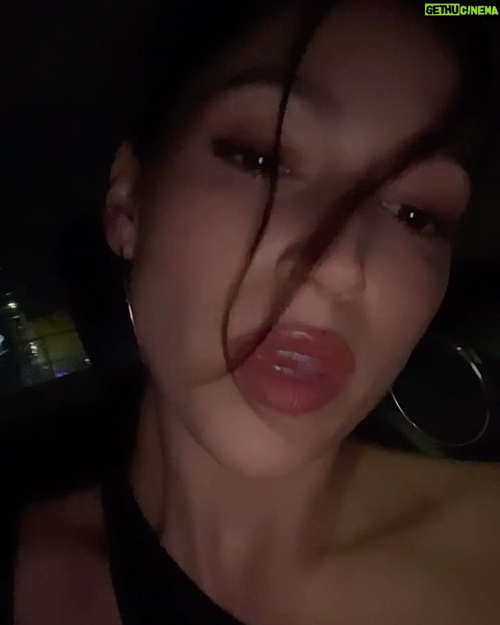 Úrsula Corberó Instagram - Bairesss cada día te quiero más 💖💕