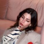 Úrsula Corberó Instagram – Abril, rosas mil 💔