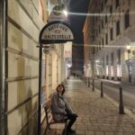 İrem Kahyaoğlu Instagram – 3 günde 3 ülke
 vlog yayinliycam.Çok kötü cektim ama olsun bunlarda londra viyana fotolar✈️🚍 Londra
