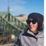 İrem Kahyaoğlu Instagram - Bir zamanlar budapeşte 🐿