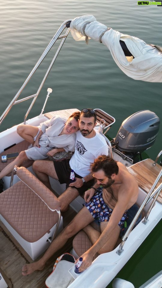 İrem Kahyaoğlu Instagram - Gölde yaşam İznik Gölü