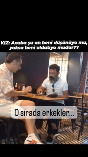 Şahverdi Ali Eren Instagram - Aynen aynen kesin kızlarla kırıştırıyodur😒

#aşk #sevgi #sevgili #aldatanerkekler #masum #masumi̇yet #tiyatrosporu #sinema #kamera #kameraönüoyunculuk #fotoğraf #izmir #istanbul #türkiye #cafe #restaurant #trip #tripkolik