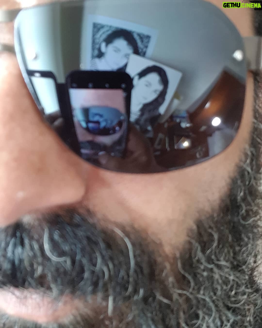 Şahverdi Ali Eren Instagram - Bir ben var benim içimde. 😂
