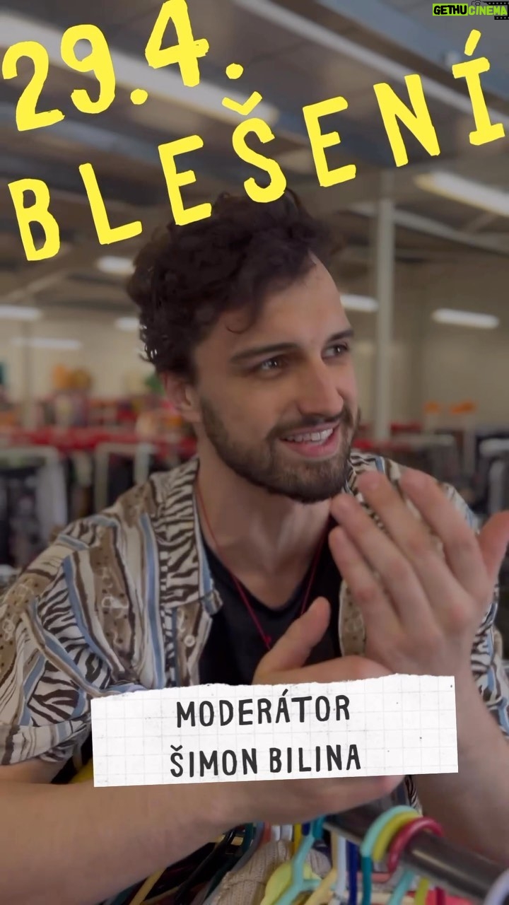 Šimon Bilina Instagram - Blechy - nastražte slechy! Pozvánka na @bleseni.cz od našeho “blešného” moderátora Šimona @simon.bilina 📿 Děkujeme a moc se blešíme! Poslední prodejní místa! Veškeré info na www.bleseni.cz Bude to jízda! Lokace : @second_hand_land 🙏🏻 @holesovickatrznice @2mediacz