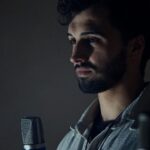 Šimon Bilina Instagram - Když Vám odejde někdo blízkej, bolí to. Přitom se stačilo potkat jen párkát, ale vy už od prvního momentu cítíte, že je „blízko.“ Stejně jako jeho hlas, humor, jeho lidskost, jeho hudba… která prostupuje až do srdce. Tam, kde se opravdu stáváme lidmi. Tam, kde začínáme chápat, že jsme v tom všichni spolu, a přestáváme soudit lidi, protože nikdy nevíme, čim si museli projít či procházej. A tak se stane, že je pořád s Váma. A nedá se to popsat slovy. Prostě to tak je. David Stypka. Vím s jistotou, že nejsem jedinej… je nás tu tolik, kdo to cítěj stejně. A mě je nekonečnou ctí, že sem se mohl stát jednou vlnou v tom velkym moři… a zazpívat si s ním v písni Nebreč. Davidova hudba mluví sama za sebe pro ty, kdo jí opravdu naslouchají. A mě tak nezbývá než poděkovat. @thomartway za to, že mě vzal s sebou kdysi na duet a s Davidem mě seznámil. Slyšet pak Davida s Pavlem hrát v hospodě Jericho v obložení desítek lidí byl pro mě jeden z nejzásadnějších zážitků. (pokračování v komentech) Kostel svaté Kateřiny Alexandrijské (Praha)