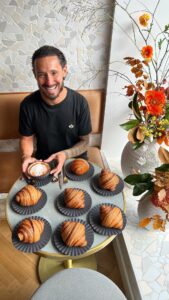 Cédric Grolet Instagram - Un 🥐 café crème ? #cedricgrolet Cédric Grolet Opéra