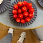 Cédric Grolet Instagram - Testing du printemps! J’ai fait une nouvelle collection « healthy » les fruits rouges alliés aux céréales bio torréfiées ! Ça apporte encore plus de croustillant et de goût! Vivement la bonne maturité des fruits rouges! #cedricgrolet ☀️ Cédric Grolet Opéra