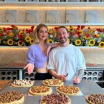 Cédric Grolet Instagram - Après des années à déguster mes cookies, j’apprends aujourd’hui à @chiaraferragni à faire son 🍪 préféré! Alors, qu’en pensez-vous de son cookie? @cedricgrolet #cedricgrolet Cédric Grolet Opéra
