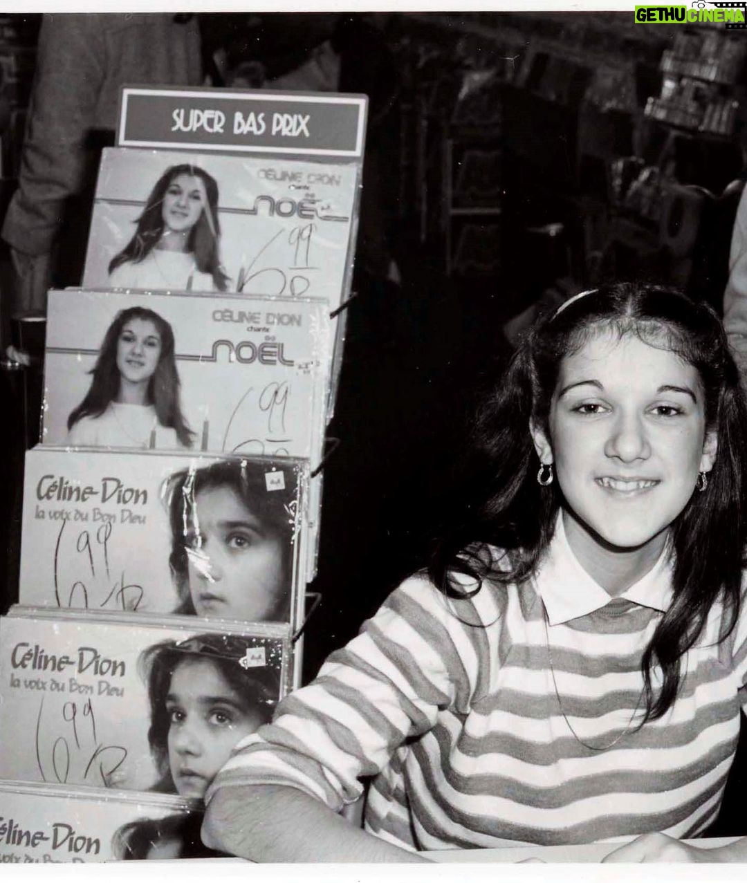 Céline Dion Instagram - Today on #VinylRecordDay we're throwing it back to Céline’s first French and English vinyls! Which Celine vinyls are in your collection? – Team Celine Aujourd’hui, pour la journée nationale du disque vinyle, on retourne dans le temps avec les premiers vinyles en français et en anglais de Céline ! Quels vinyles de Céline avez-vous dans votre collection ? - Team Céline #40yearsofcelinedion #nationalvinylrecordday