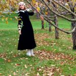 Céline Dion Instagram - To all those celebrating in the United States (and around the world) I want to wish you all a safe and happy Thanksgiving. Though we may be celebrating apart, we are all together in spirit. Sending you all of my love! 🍁🍂❤️ - Celine xx… #happythanksgiving À tous ceux qui célèbrent aux États-Unis (et partout dans le monde) je vous souhaite une très joyeuse Action de grâce. Malgré que nous célébrons séparément, nous sommes tous ensemble en pensées. Je vous envoie tout mon amour !🍁🍂❤️ - Céline XX… 📸 : @dee_termined_girl
