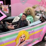 César Doroteo Instagram - ¡Heeeeeeeeermanas! Se vivió la fantasía #DragConLA 2023. Mucha emoción, muchas comadre diosísima y mucha fantasía. Aquí les dejo las fotos que pude tomarme con algunas de mis reinas favoritas de todo el universo de RuPaul. Una fantasía @wowpresentspluses @paramountplusmx ¡Vengan! ¡Vean los shows! ¡Apoyemos a las reinas! Me encantó todo. 🩷 Convention Center - Los Angeles