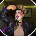 César Doroteo Instagram - ¡SOY DRAGKING! ¿Ya fueron a ver el video de hoy? Tuvimos a @soypapercut de invitado y nos dio unas clasesitas además de platicarnos todo su camino hasta la estrella que es hoy. Creo que me gustó esto de la carita blanca, ¿se les antoja un Drag King más en la escena? ¿Será que @lamasdraga me acepta en su temporada 7? #drag #dragking #makeup Papelitos