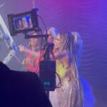 César Doroteo Instagram - ¿Se cumplió el sueño de ser la 5ª JNS? Se cumplió el sueño de ser la 5ª JNS. Qué bello poder compartir con estas mujeres tan increíbles, tan poderosas, tan hermosas y tan vivas. ¿Ya vieron el nuevo video de @grupojns? Gracias @karladiazof por la invitación, siempre preciosa. 💖💃🏻 #tanviva #jns Discoteca México