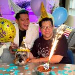 César Doroteo Instagram - Ayer fue el cumpleaños del príncipe de esta casa, mi Marloncito ya cumplió 5 años, mismos que ha llenado esta casa de mucho amor y alegría. Le hicimos un pequeño festejo, con muchas croquetas, mucho amor y muchos mimos. ¡Felicidades a mi bebé que ya casi es un señor bebé! Jajaja. #dogs #cachorro Ohana