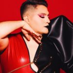 César Doroteo Instagram - Eudial es una de las Brujas 5 que sirven a Kaolinite. Su trabajo es manipular a estudiantes del Colegio Mugen para que entreguen su alma y energía vital. Ella es una bruja de nivel 78 y tiene poderes relacionados con el fuego. ¡YA COMENZÓ ESTA COMPETENCIA! ¡Corran al canal para ver el primer episodio de #TMD3 #TomaMiDinerita3! 🏳️‍🌈 Foto @soymarioaragon Maquillaje @frank_monbu Botas @kweenfierce_heels #dragqueen #pride #pridemonth Rubi