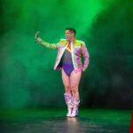 César Doroteo Instagram - Una maravilla ser parte de #TrueColors. Gracias @nichopenavera por la invitación a este espacio tan maravilloso de comedia diversa. Aún quedan dos fechas y cuatro funciones, así que no se lo pierdan. Foto @crixcontreras Body @proteomx Chamarra @nonamestudiomx Botas @kweenfierce_heels Piernotas Diosito y carbohidratos 🍗 Orgullo LGBT
