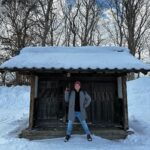 César Doroteo Instagram - Aún tengo un sin fin de fotos de Japón y se las quiero compartir, así que aquí les dejo estas maravillosas postales que @emmllop tomó durante nuestro viaje y que me parecen preciosas. ¡Ni modo! Me quedan varias por publicar, ojalá les gusten. ¡YA REGRÉSENME A JAPÓN! 🗾✨💖 #japon #traveljapan Mt Moiwa