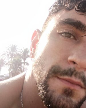 César Mateo Instagram - 🌚