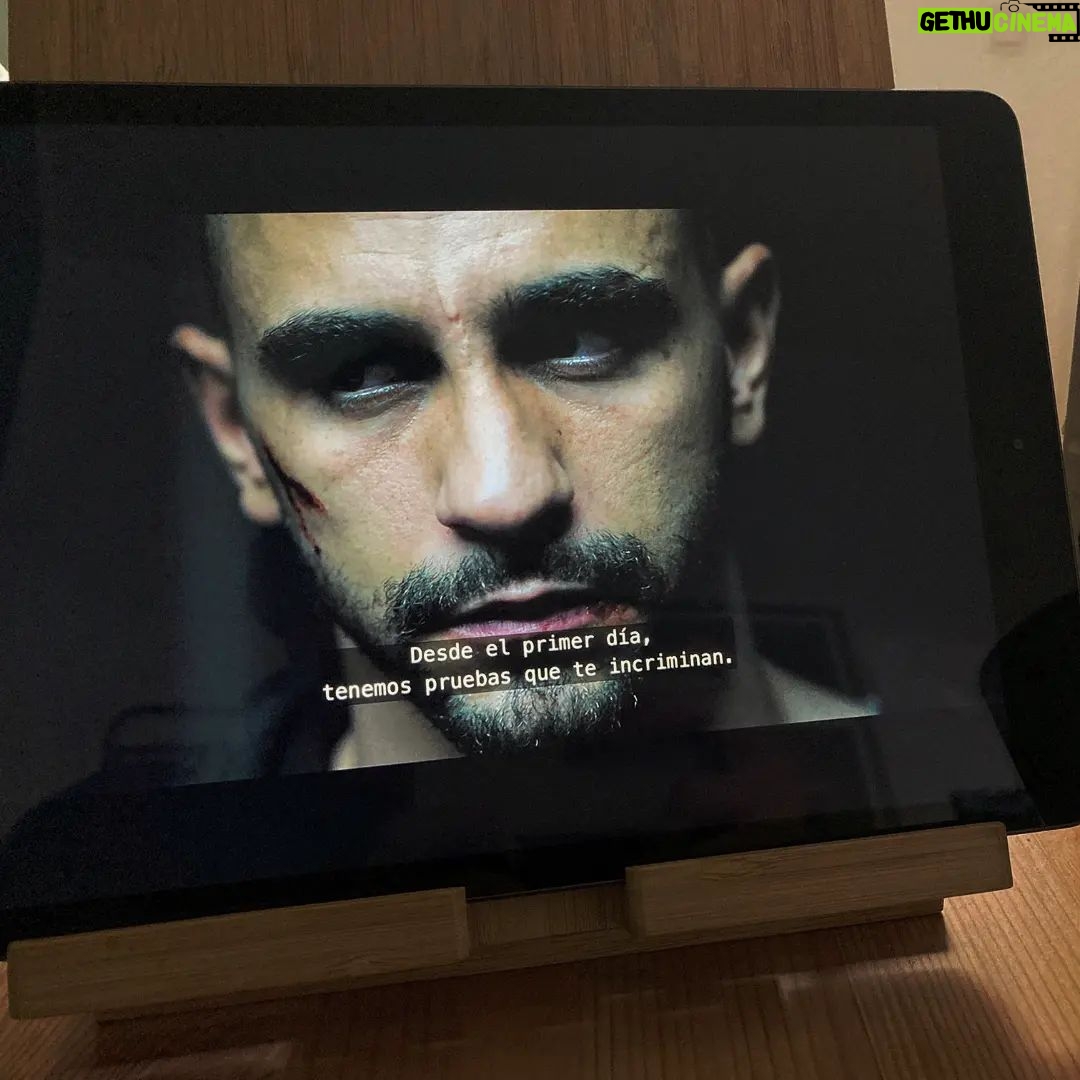 César Mateo Instagram - #omar #lavictimanumero8 @netflixes
