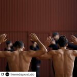 César Mateo Instagram - Enhorabuena a todos mis compañeros y a @themediaprostudio @victima_n8 Premio Iris del jurado de la Academia de televisión por su creatividad y calidad visual!!! Es un orgullo formar parte de este proyecto tan bonito, y que me ha traído tantas cosas buenas Eternamente agradecido 😘