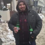 Cătălin Bordea Instagram - Având in vedere ca mulți oameni își laudă prietenii după ce ei nu mai sunt, eu am să o fac cât timp sunt in viața. Ei sunt doar o parte din oamenii pe care ii apreciez și de la care am de învățat lucruri. Dă tag unui prieten bun ca să vadă și el ca e iubit. Doar zic. @micutzustandup @sorin_parcalab @calin.cretu.7 @nelucortea