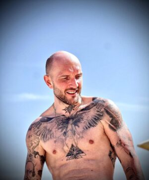 Cătălin Bordea Instagram - Life iz better naked!!!!