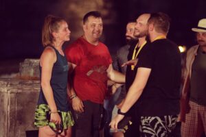 Cătălin Bordea Instagram - Am câștigat.
Am câștigat răbdare, am câștigat un frate, am câștigat amintiri fantastice, am câștigat mai multă încredere in mine, am câștigat respectul oamenilor pe care ii iubesc și cel mai important ,multe mesaje de la telespectatori care au ras și au plâns alături de noi. VIVA Congo Grand la toată lumea!!! @nelucortea @mariannegotei @aneiadelina @irina_fodor @americaexpressromania