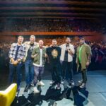 Cătălin Bordea Instagram - 12.000 de mulțumiri la atâția oameni minunați care au fost alături de noi in trei zile de Sala Palatului! Să vă fie viața ușoară și vacanțele lungi!! @headline.management @sublimeromania