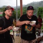 Cătălin Bordea Instagram - Diseară am probleme cu capul, @nelucortea mănâncă iar și apoi îl car ca nu se mai poate mișca. @americaexpressromania
