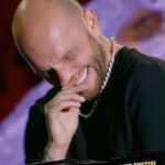 Cătălin Bordea Instagram – Teoria Conspirației

🗓️ În toate cinematografele din România.

Tu ai văzut acest special de stand-up comedy? 
.
.
.
#headlinemanagement #vidraproduction #teoriaconspiratiei #bordeaSpecial #teoriaconspiratieiSpecial