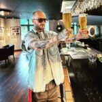 Cătălin Bordea Instagram – De o vreme umblu cu câte două… The Fool