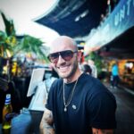 Cătălin Bordea Instagram - Poză rară cu mine Festivalizând de unul singur. UNTOLD
