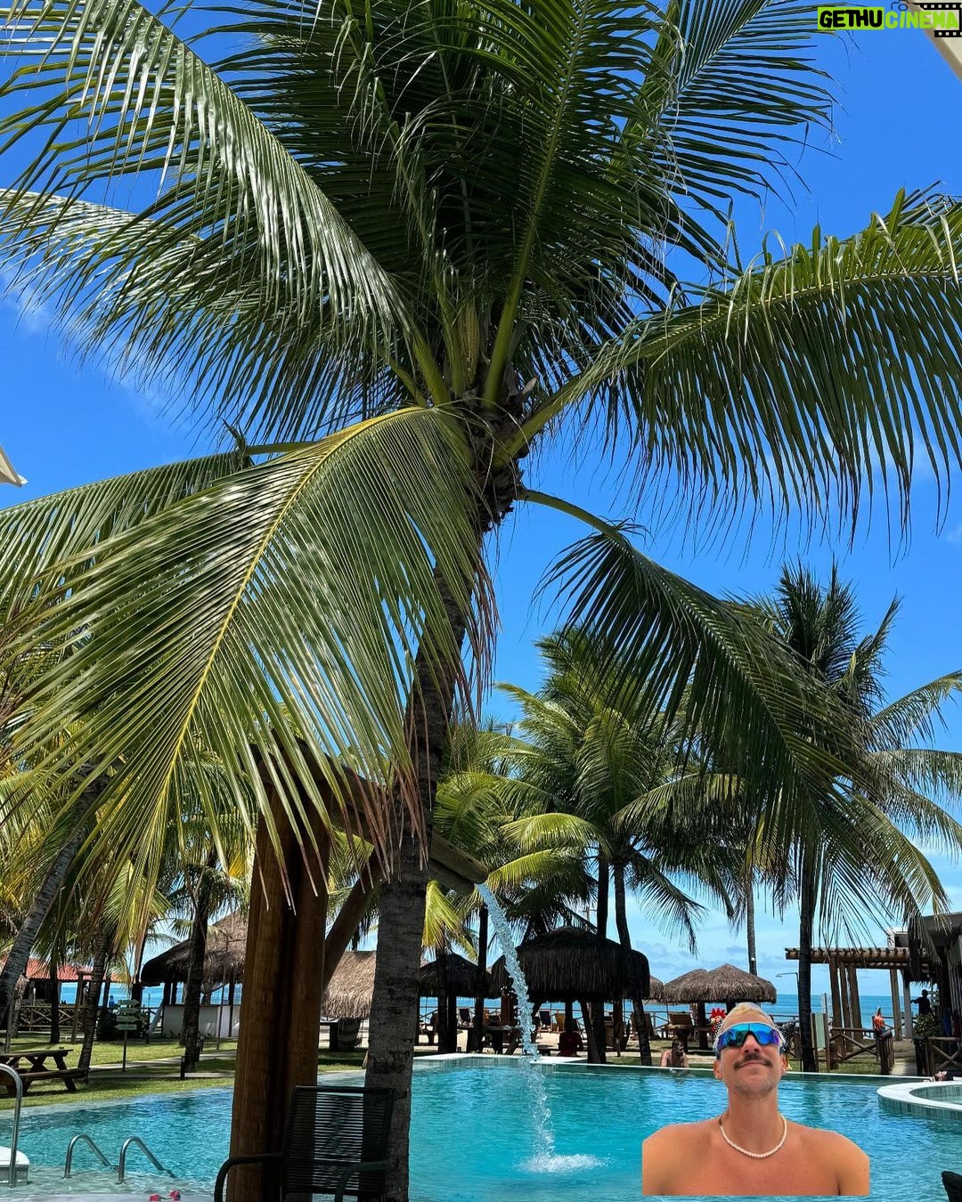 Caio Braz Instagram - dezembro em pernambuco 💚 Praia de Maracaípe - PE