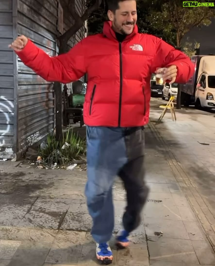 Caio Braz - 6K Likes - bom domingo a todos
obrigado @wilaize pelo <REZISTRO>
