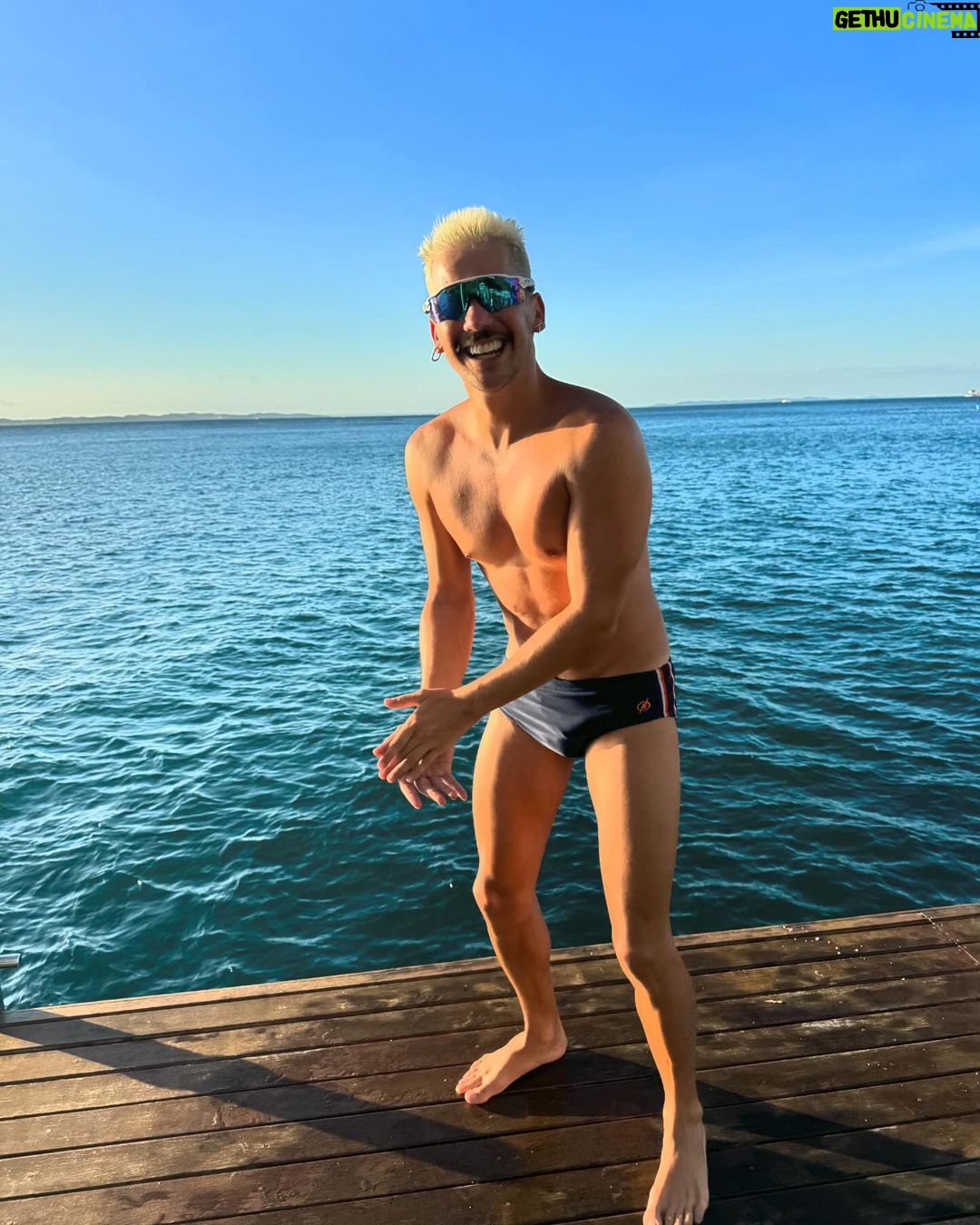 Caio Braz Instagram - recarregando as baterias pra viver um 2024 cheio de sonhos! saúde pra gente e daqui a pouquinho eu tô de volta! esse ano promete muito. alegria meus amores ❤️ Salvador, Bahia, Brazil