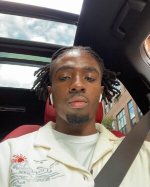 Caleb McLaughlin Instagram - Be Ever Wonderful - Earth, Wind & Fire ✨