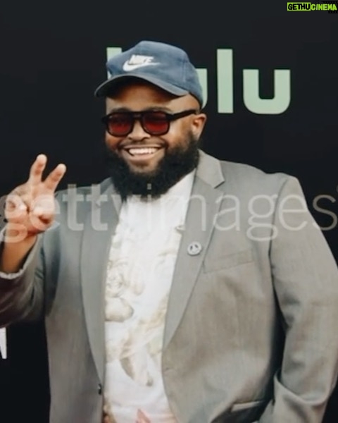 Calmatic - 2.3K Likes - All smiles, feeling like a NBA draft pick! Blessed to really be living a Hollywood dream!!! White Men Can’t Jump on Hulu May 19th! ⛹🏾♂️⛹🏻