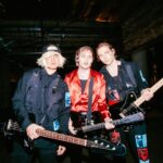 Calum Hood Instagram - Hi I’m Michael Clifford I love anime and WoW 📸 @andydeluca