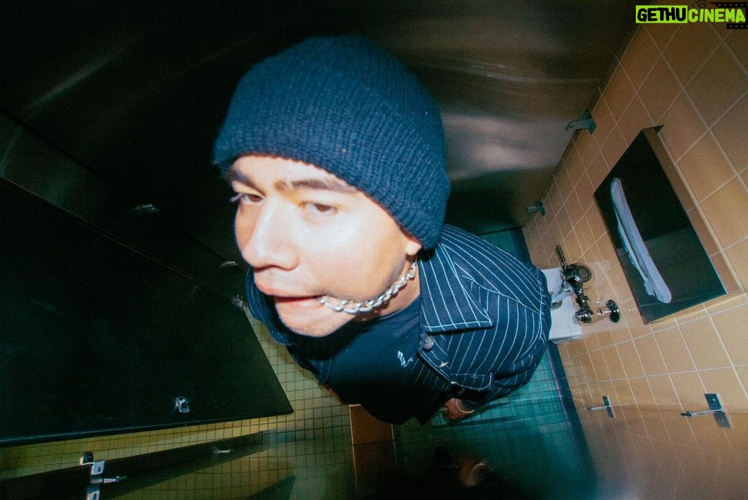Calum Hood Instagram - Sometimes to get to the good photos you gotta go through the bad ones... @andydeluca 📸 and I laughed for a solid 20 minutes at the second photo lol. I also don’t know why we chose to take photos in a bathroom stall. It was a strange day. Penn State